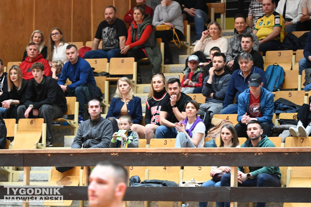 Zdjęcia z trybun Siarka - KS Basket Ryki