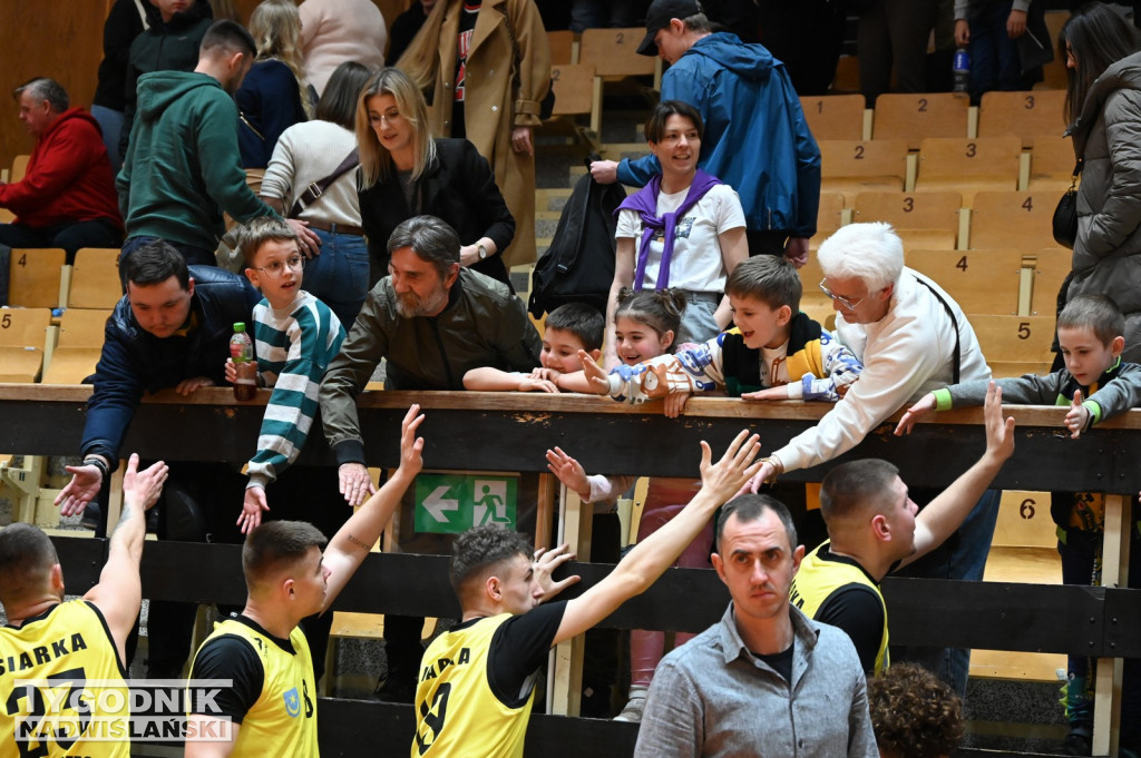 Zdjęcia z trybun Siarka - KS Basket Ryki