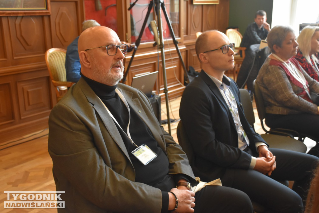 Konferencja dotycząca Parku Dzikowskiego