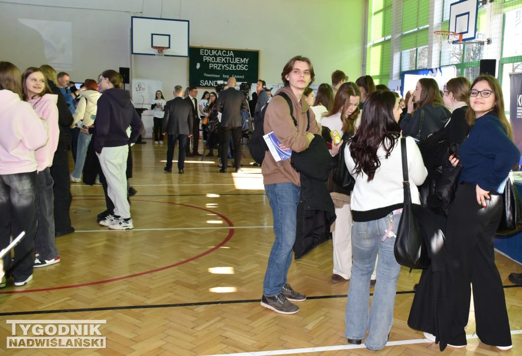 XVI Powiatowe Targi Edukacyjne w Sandomierzu