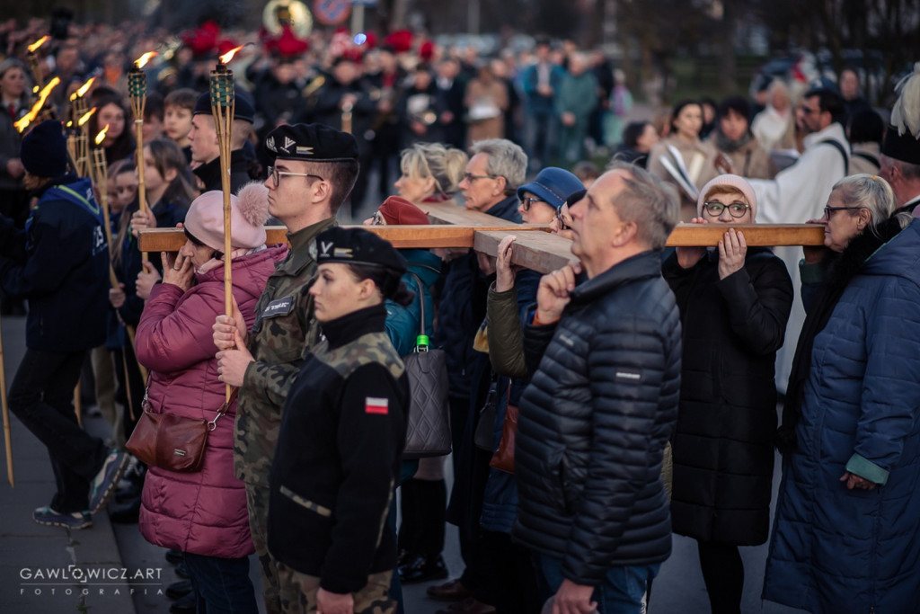 Droga krzyżowa w Staszowie