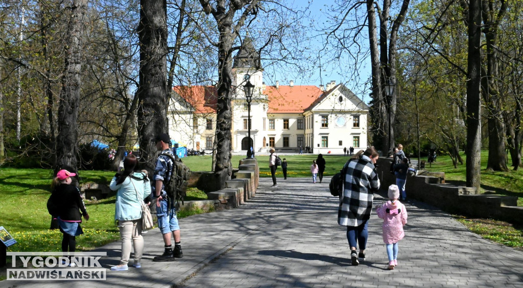 Wielkanocna przygoda w parku dzikowskim w Tarnobrzegu