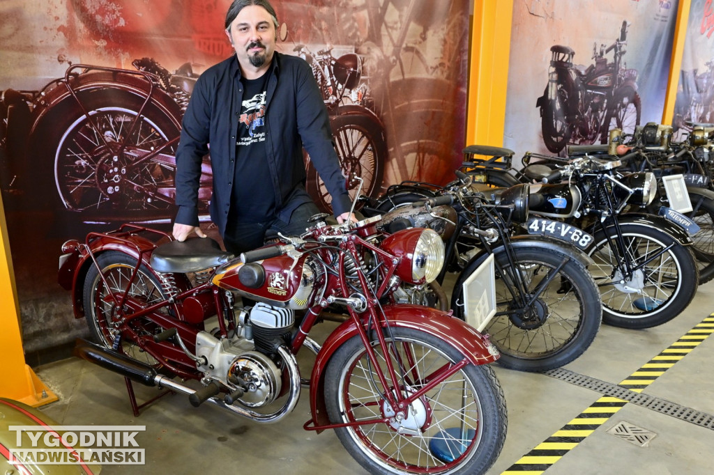 Pan na osiemdziesięciu motocyklach
