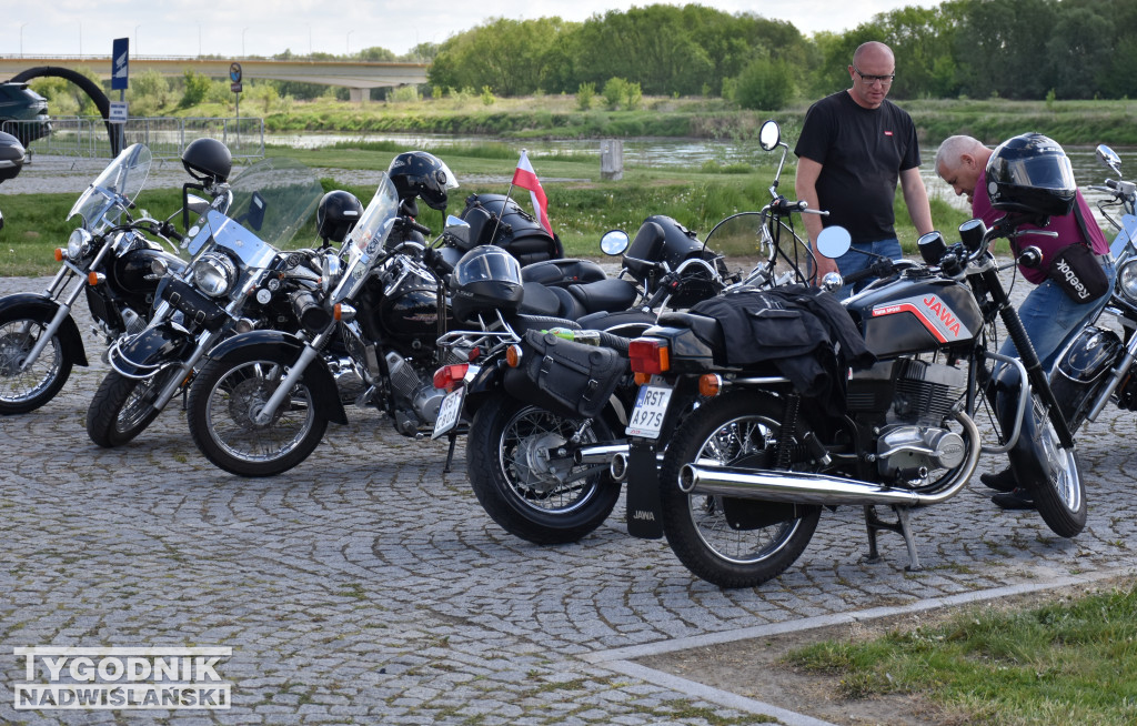 Motocyklowa inauguracja sezonu w Sandomierzu