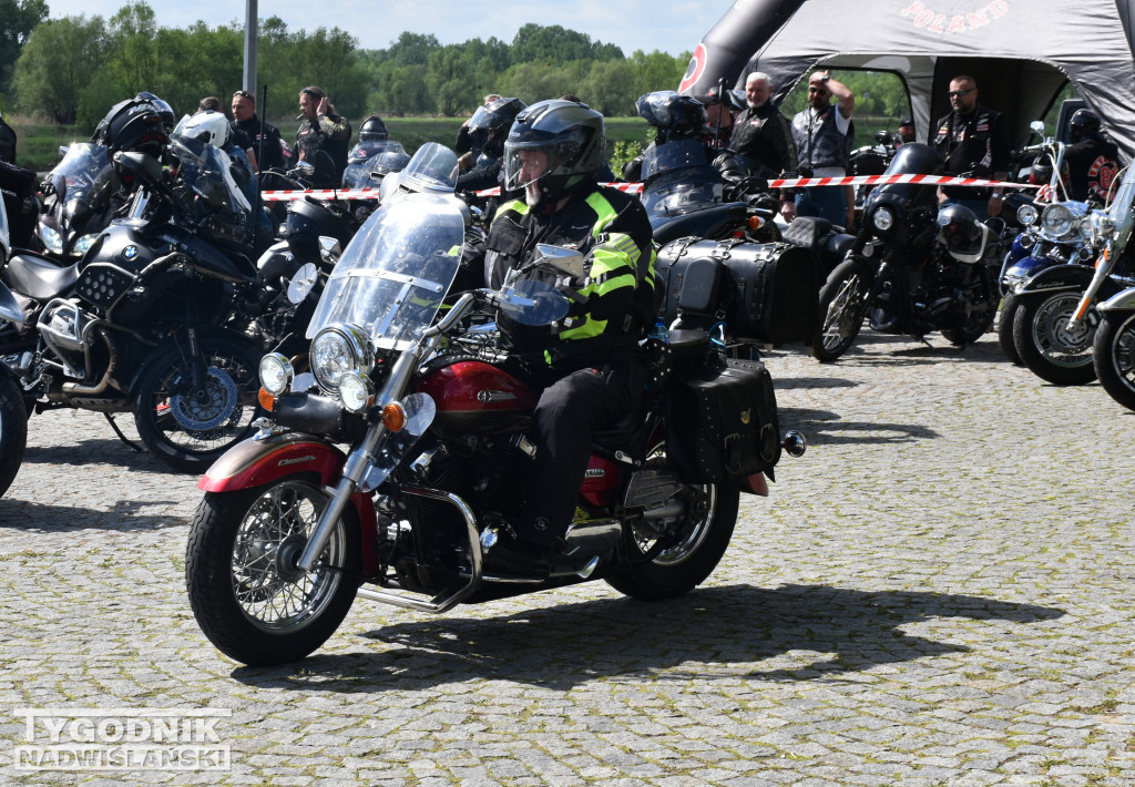 Motocyklowa inauguracja sezonu w Sandomierzu