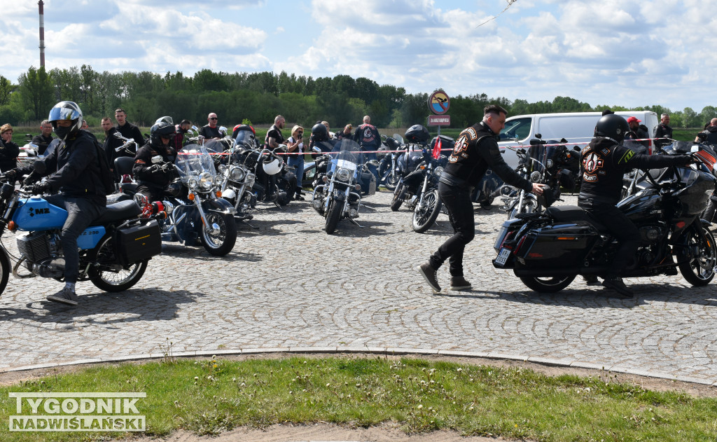 Motocyklowa inauguracja sezonu w Sandomierzu