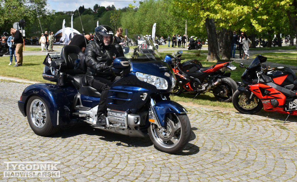 Motocyklowa inauguracja sezonu w Sandomierzu