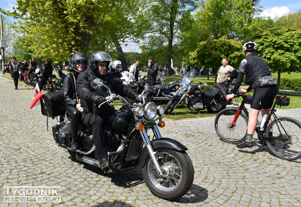 Motocyklowa inauguracja sezonu w Sandomierzu