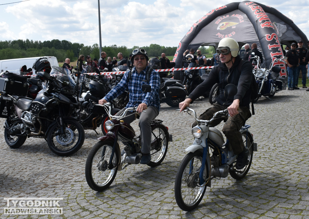 Motocyklowa inauguracja sezonu w Sandomierzu