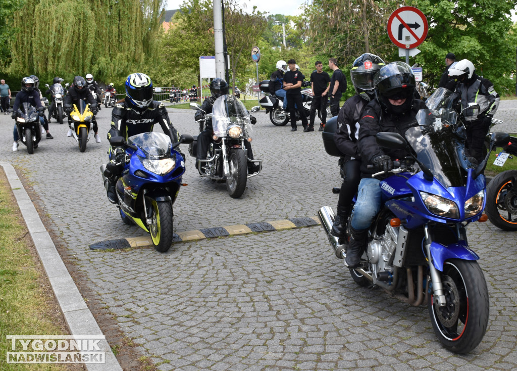 Motocyklowa inauguracja sezonu w Sandomierzu