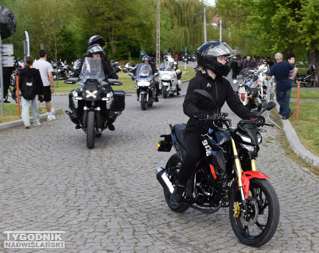 Motocyklowa inauguracja sezonu w Sandomierzu