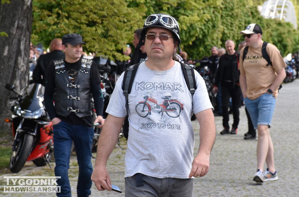 Motocyklowa inauguracja sezonu w Sandomierzu