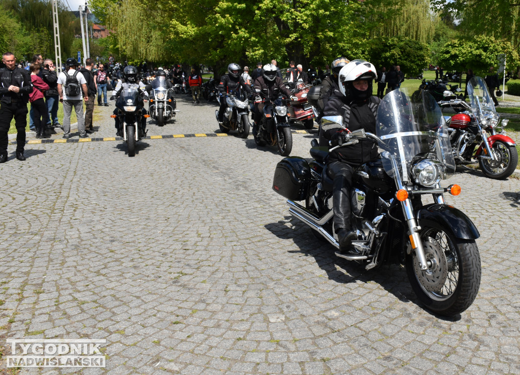 Motocyklowa inauguracja sezonu w Sandomierzu