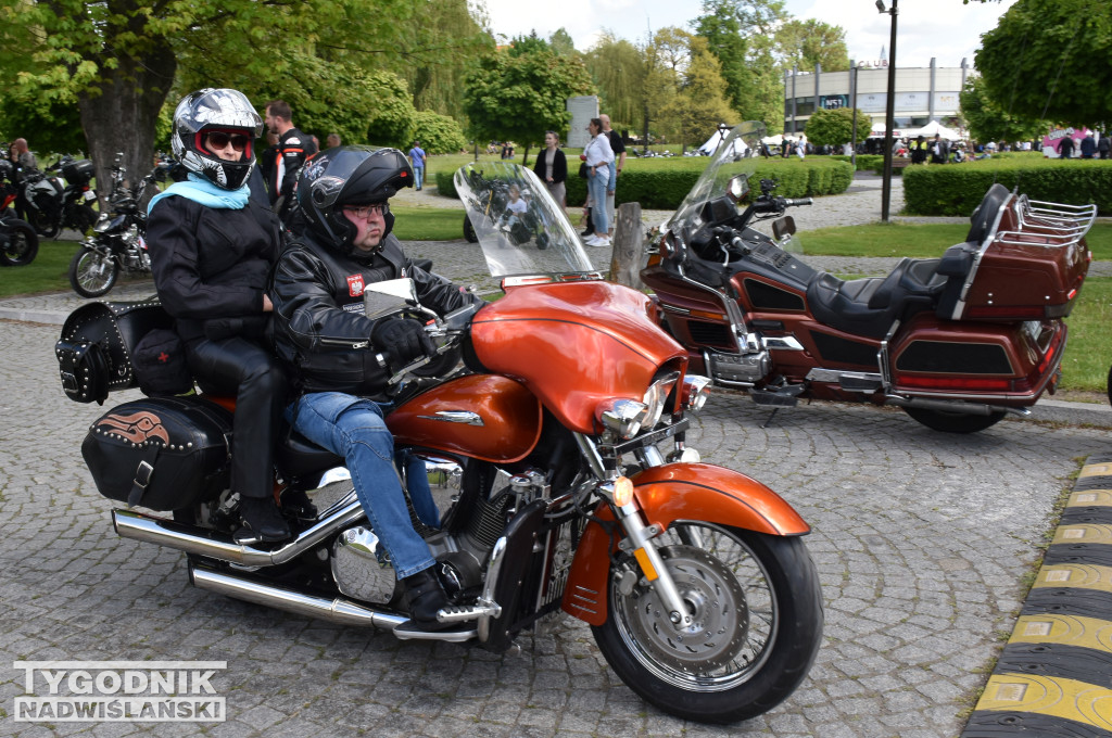 Motocyklowa inauguracja sezonu w Sandomierzu