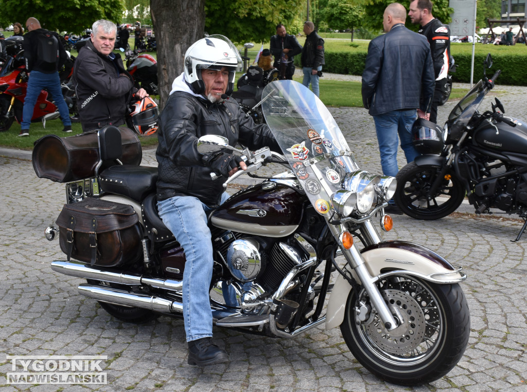 Motocyklowa inauguracja sezonu w Sandomierzu