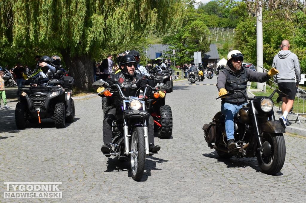 Motocyklowa inauguracja sezonu w Sandomierzu
