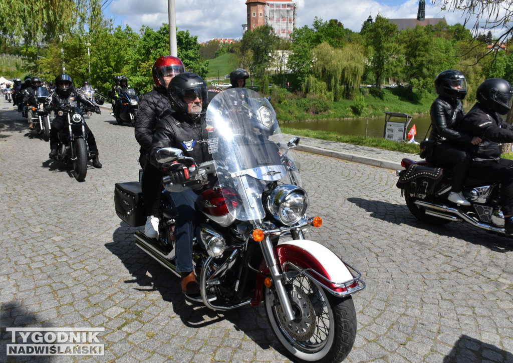 Motocyklowa inauguracja sezonu w Sandomierzu