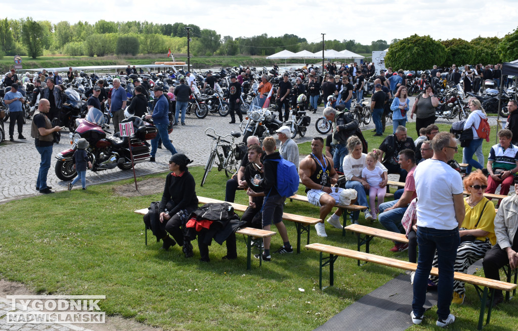 Motocyklowa inauguracja sezonu w Sandomierzu