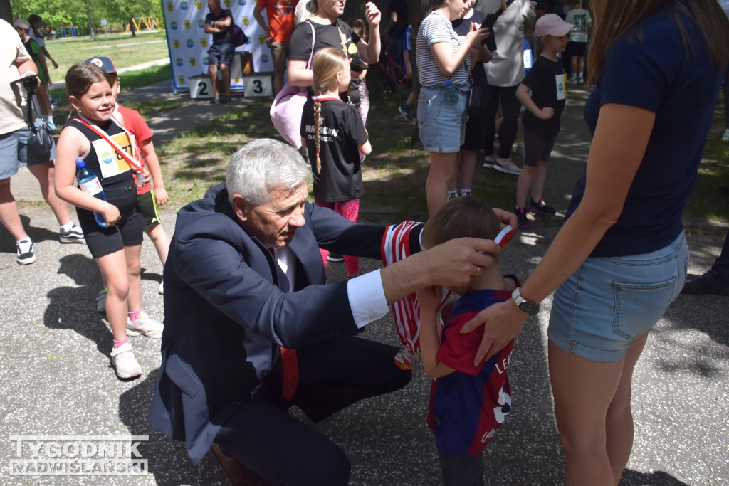 Bieg Konstytucji 2025 w Nowej Dębie