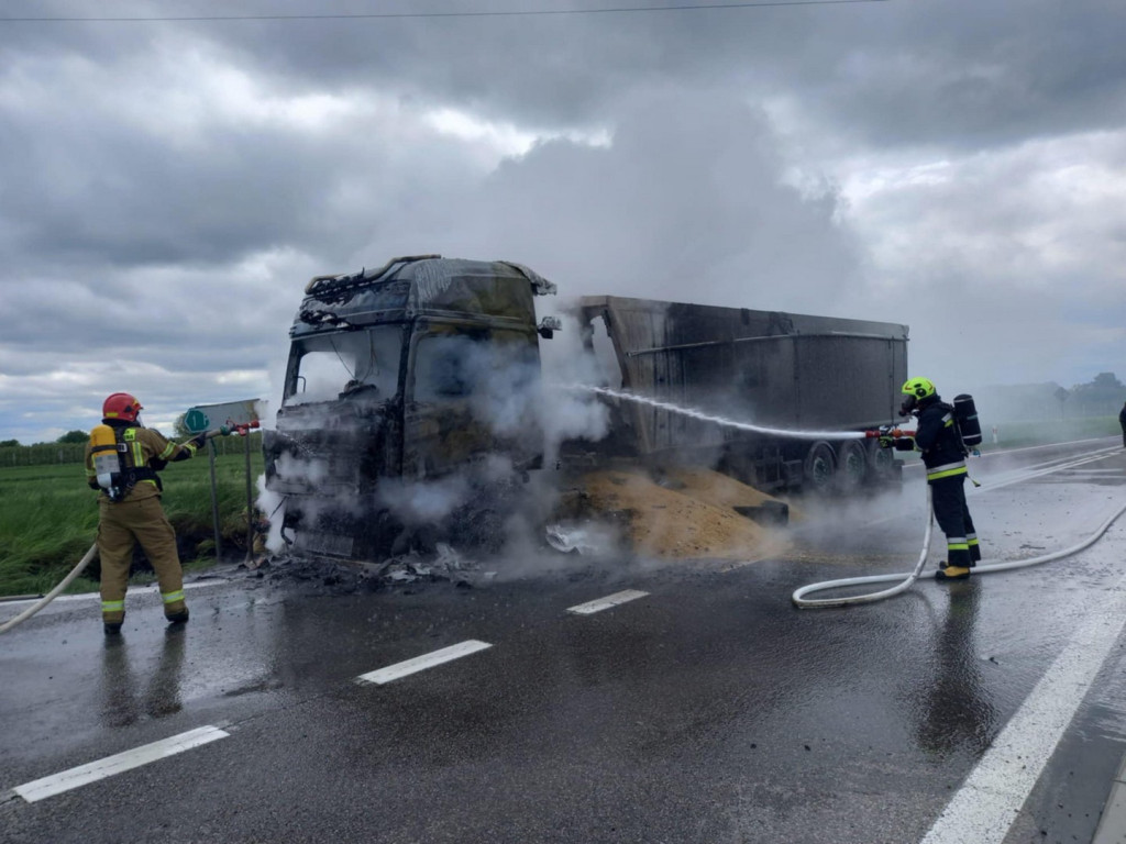Pożar ciężarówki na DK9