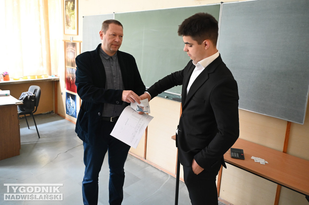 Matura z matematyki w LO im. M. Kopernika w Tarnobrzegu