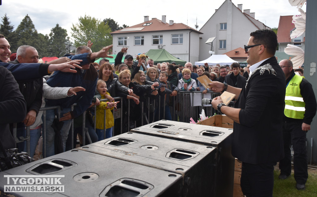 Kordian na Święcie Kwitnącej Jabłoni w Samborcu