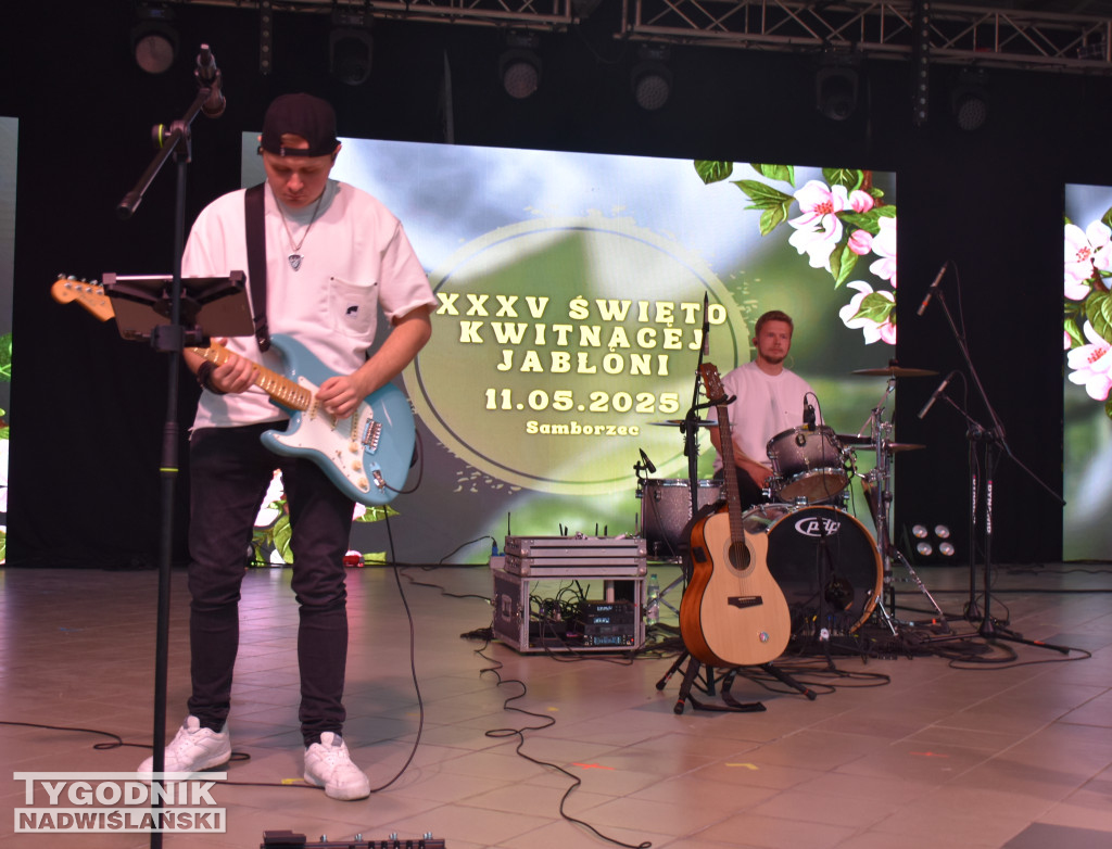 Discoboys na Święcie Kwitnącej Jabłoni