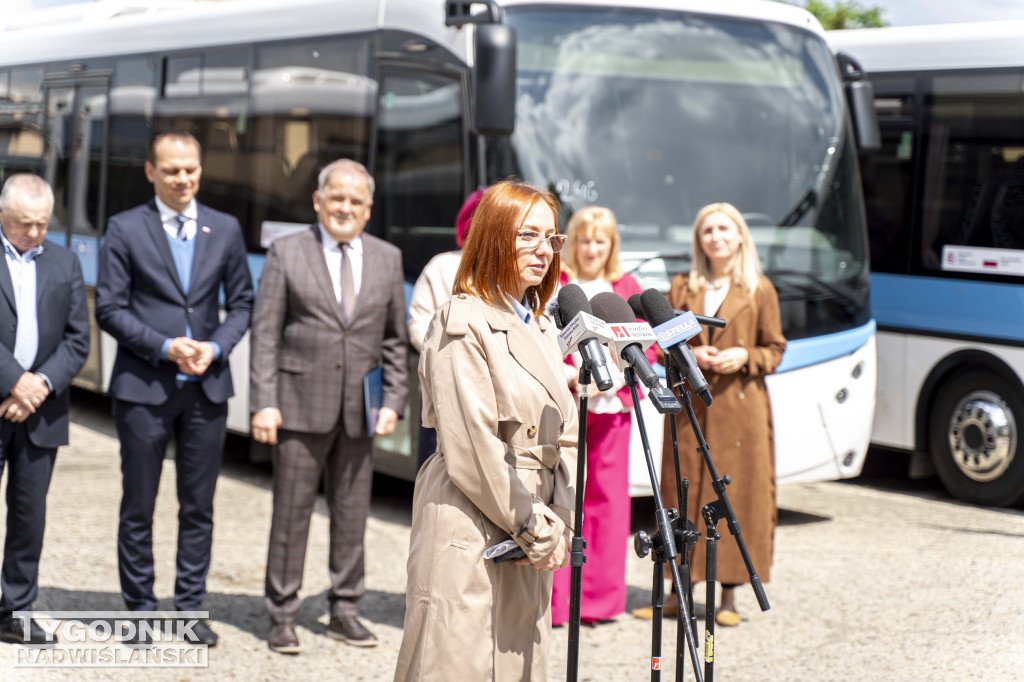 Nowe autobusy w Stalowej Woli. PKS wzmacnia tabor dzięki wsparciu powiatu