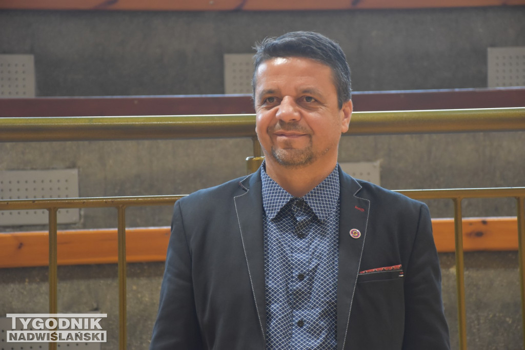 Turniej badmintona w Nowej Dębie