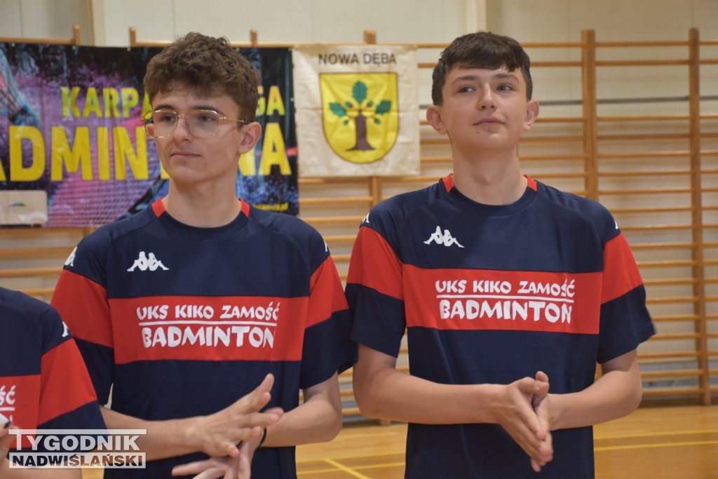 Turniej badmintona w Nowej Dębie