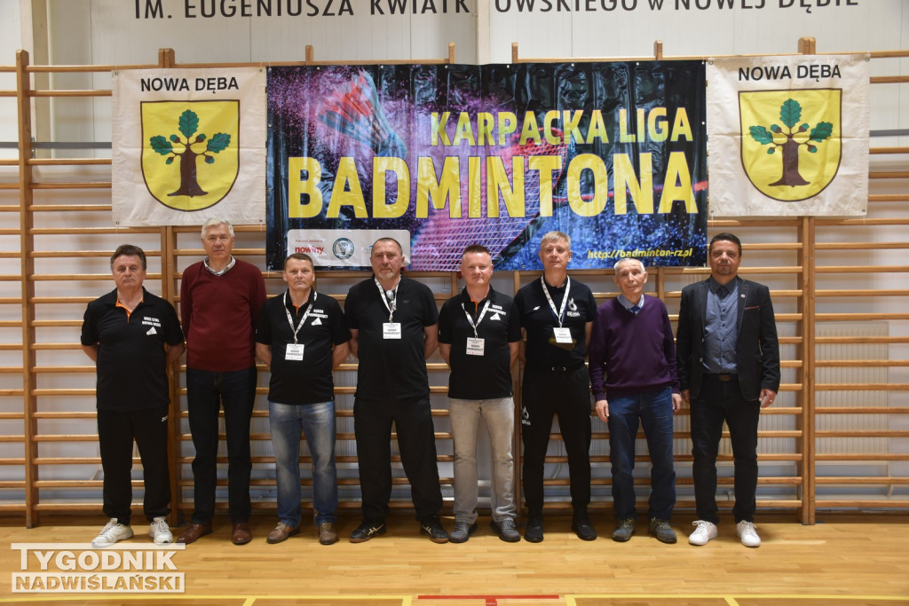 Turniej badmintona w Nowej Dębie