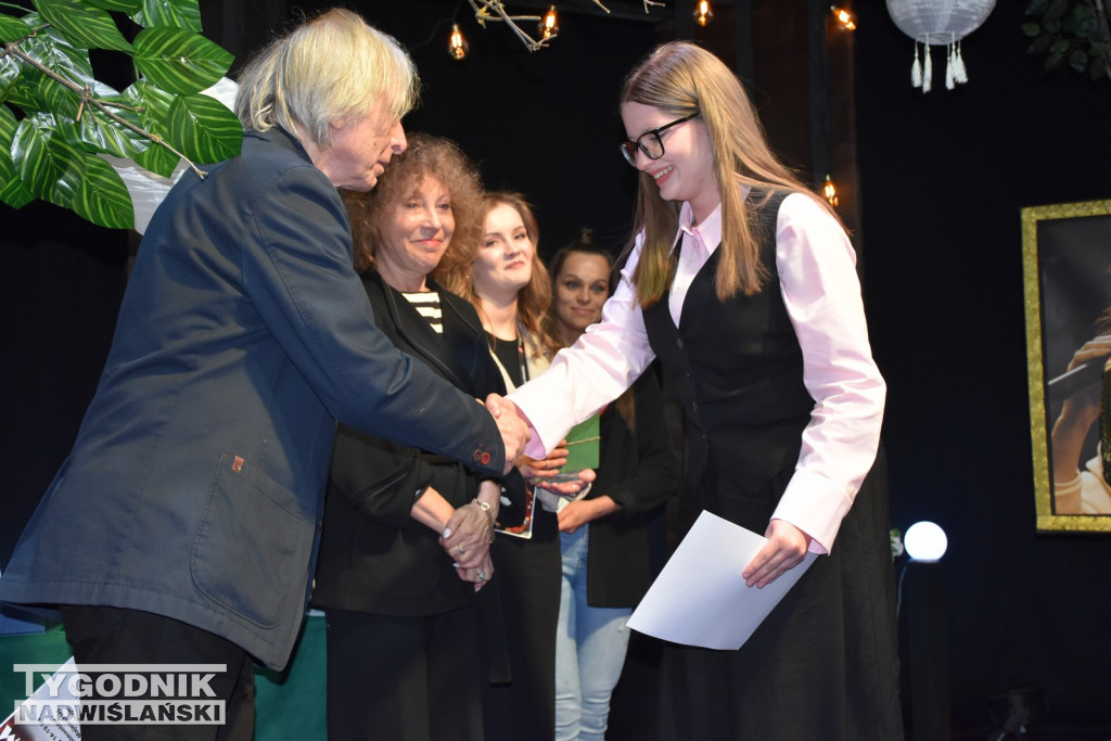 Wręczenie nagród lauratom Open Festival Klimontów