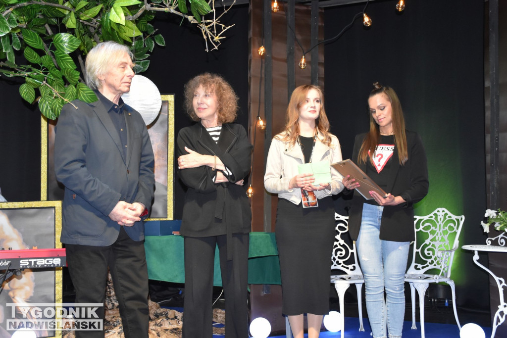 Wręczenie nagród lauratom Open Festival Klimontów