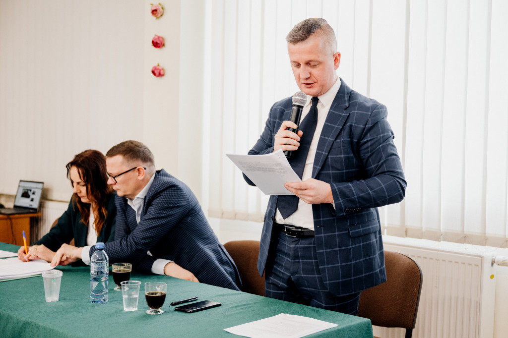 Podpisanie umowy w Łoniowie