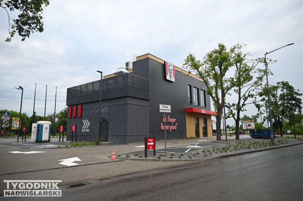 Finalizacja prac przy KFC w Tarnobrzegu