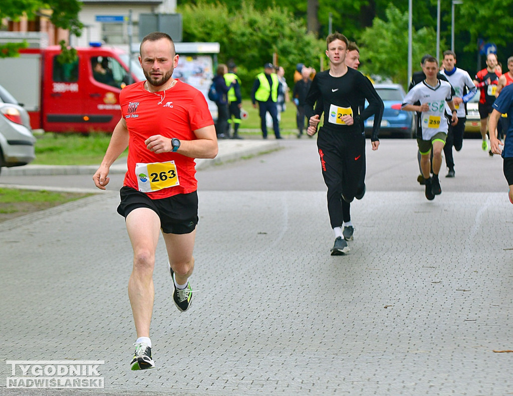 25. Biegi Uliczne w Nowej Dębie