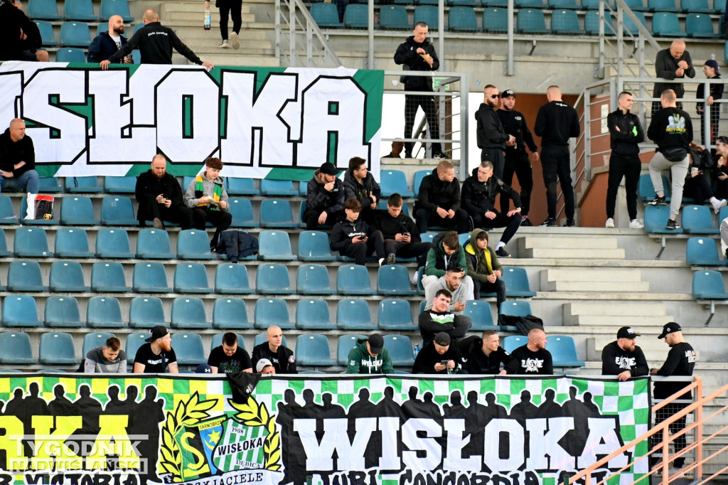 Zdjęcia kibiców mecz Siarka - Wisłoka