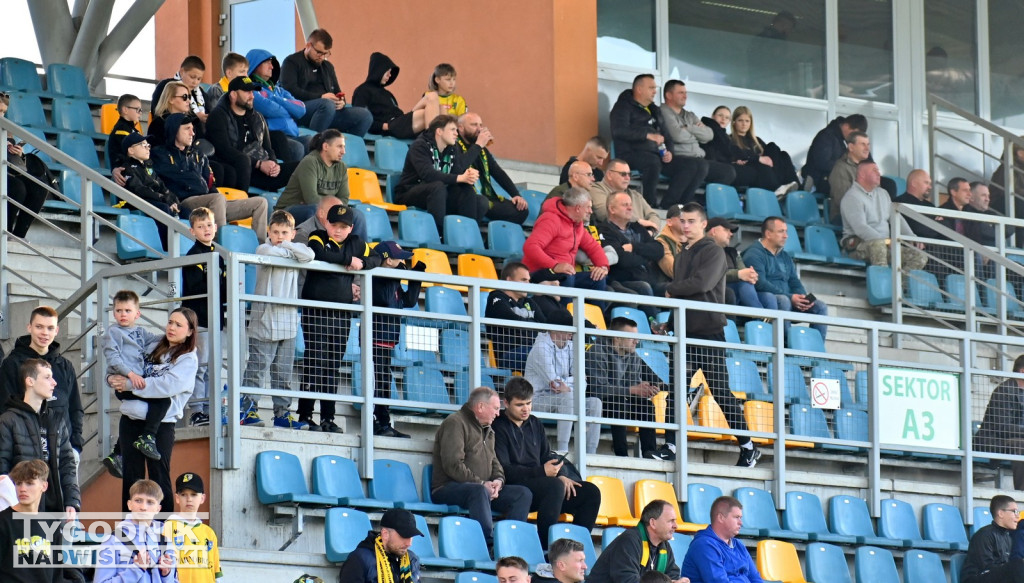 Zdjęcia kibiców mecz Siarka - Wisłoka