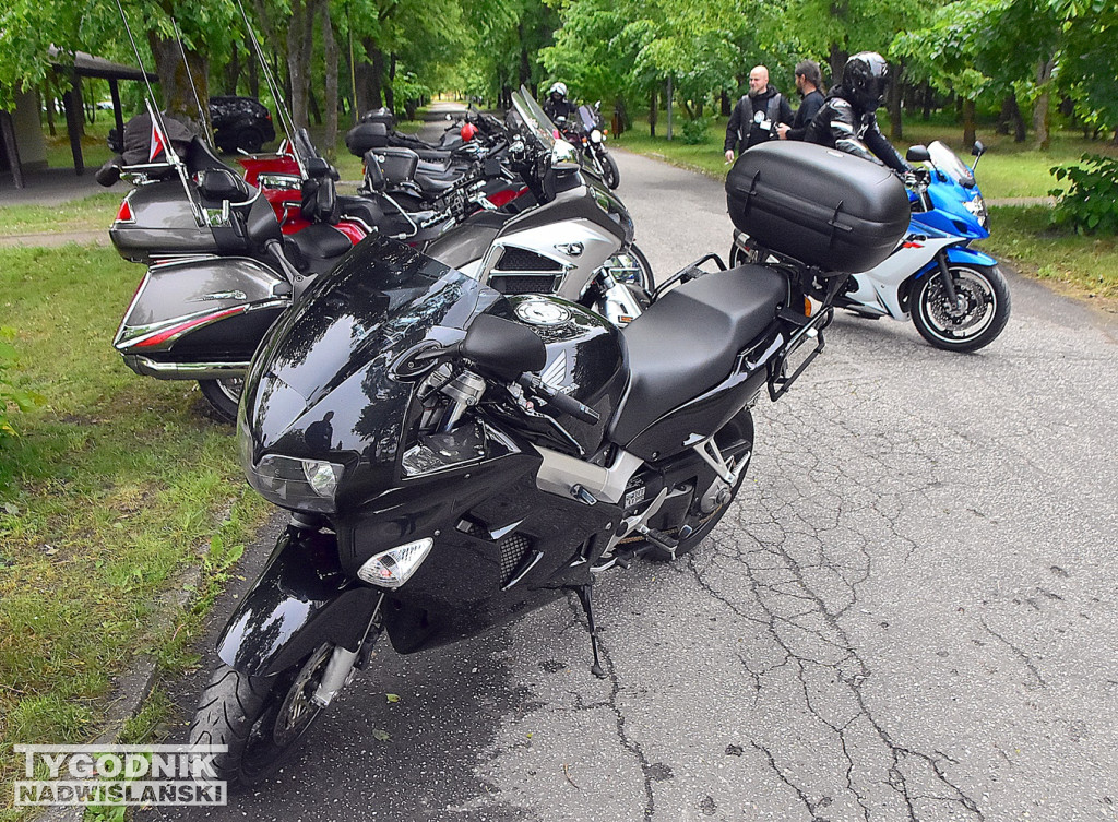 Moto Piknik w Nowej Dębie
