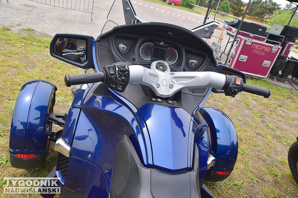 Moto Piknik w Nowej Dębie