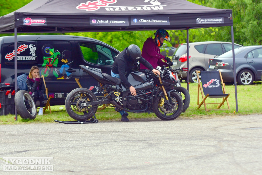 Moto Piknik w Nowej Dębie