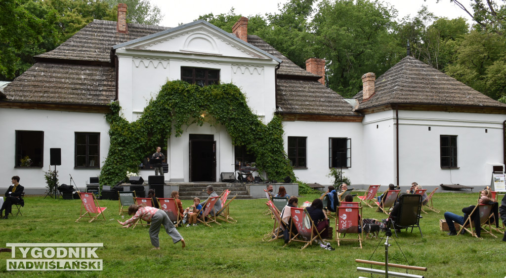 III Śniadanie na Dworze w Skotnikach