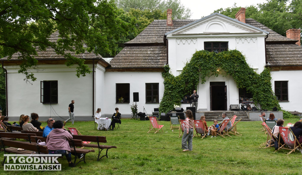 III Śniadanie na Dworze w Skotnikach