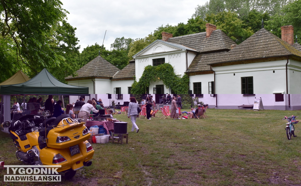 III Śniadanie na Dworze w Skotnikach