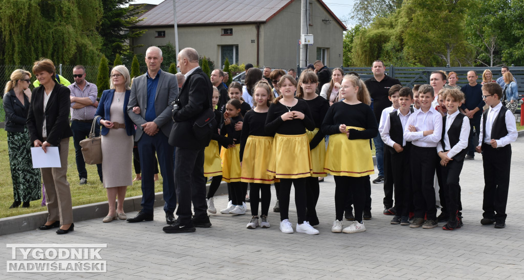 Otwarcie świetlicy wiejskiej w Gierlachowie
