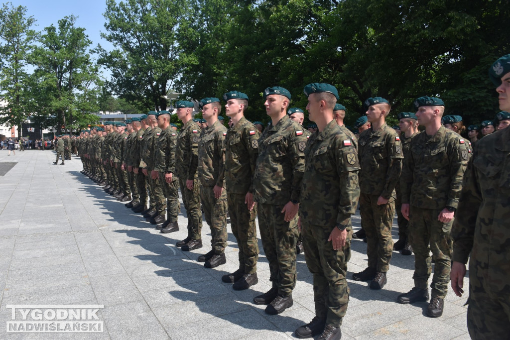 Święto 18. Brygady Artylerii w Nowej Dębie