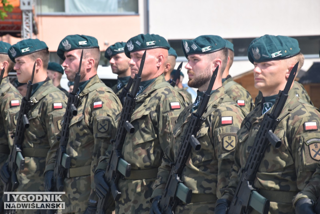 Święto 18. Brygady Artylerii w Nowej Dębie