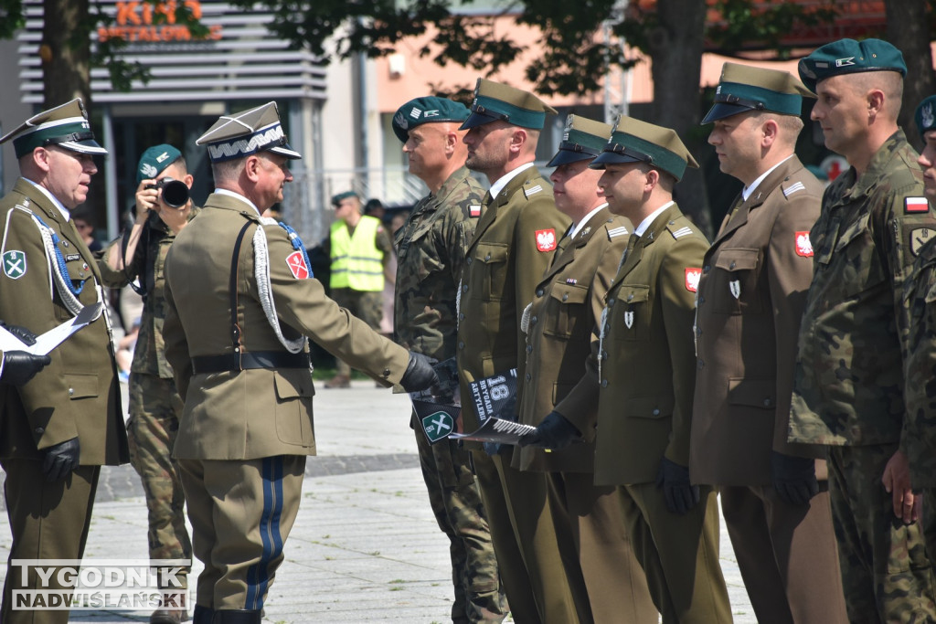Święto 18. Brygady Artylerii w Nowej Dębie
