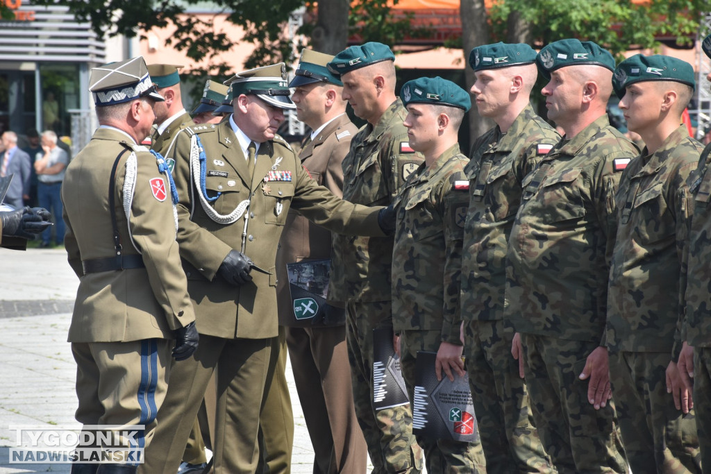 Święto 18. Brygady Artylerii w Nowej Dębie