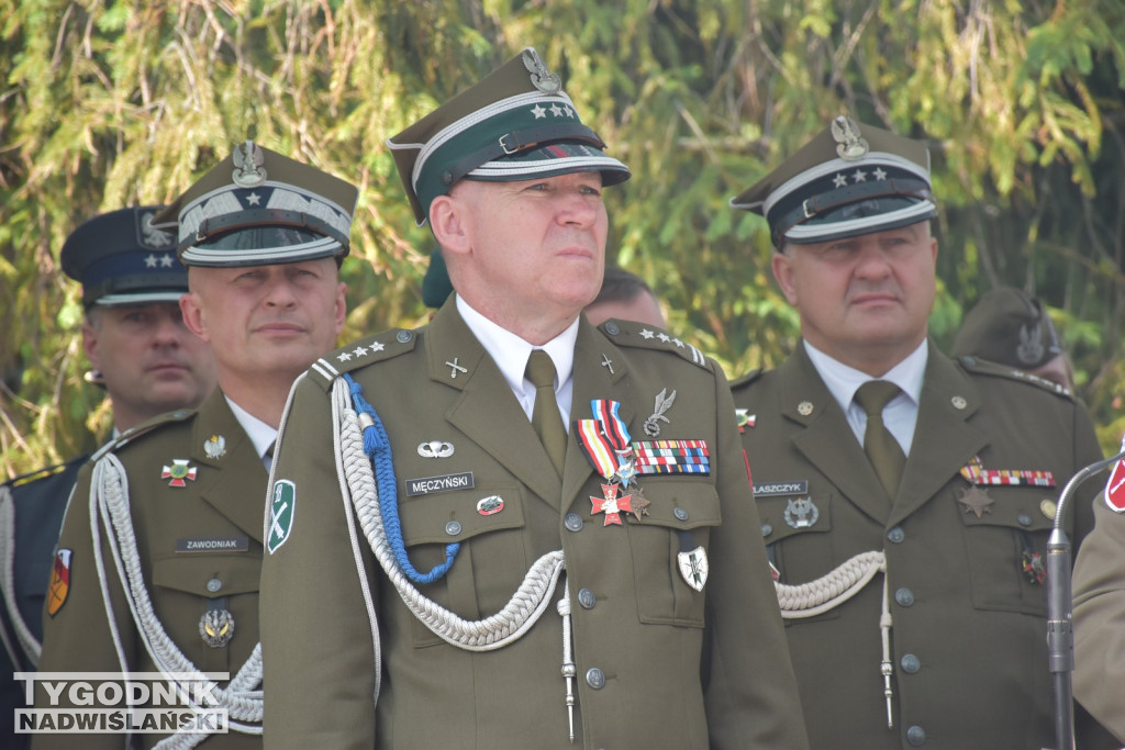 Święto 18. Brygady Artylerii w Nowej Dębie